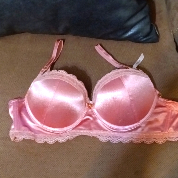 Nwt Bra set 38C - Picture 2 of 5